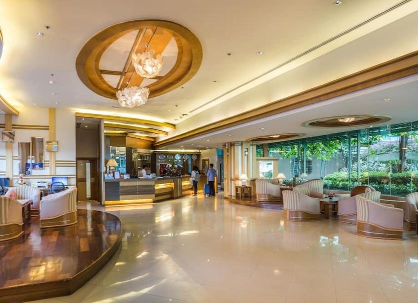 GlobeVista Travel Custom Scented Candle Project Case Study